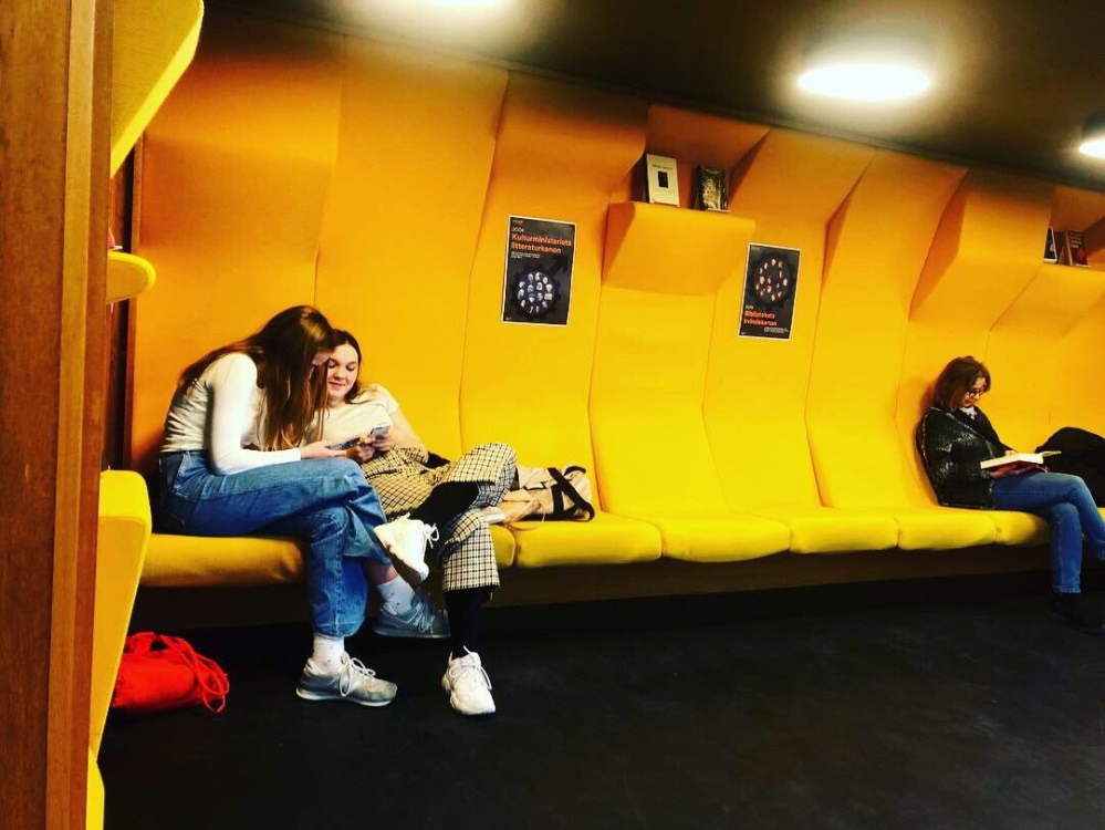 249BE780-D7D3-44F1-8E12-20A4E1CAB3FF