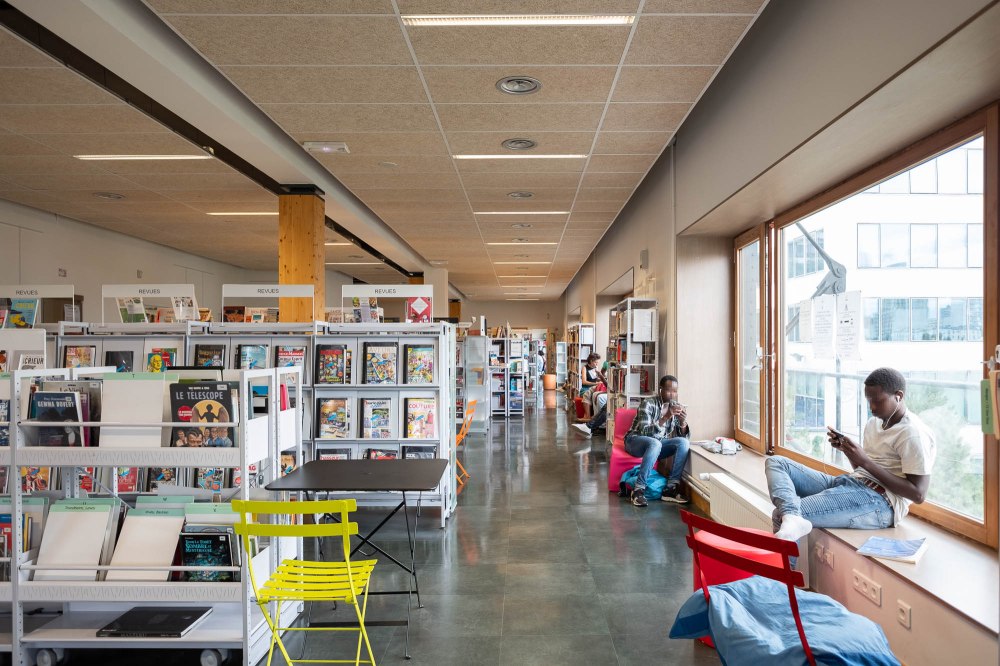 * Bibliothèque Václav Havel