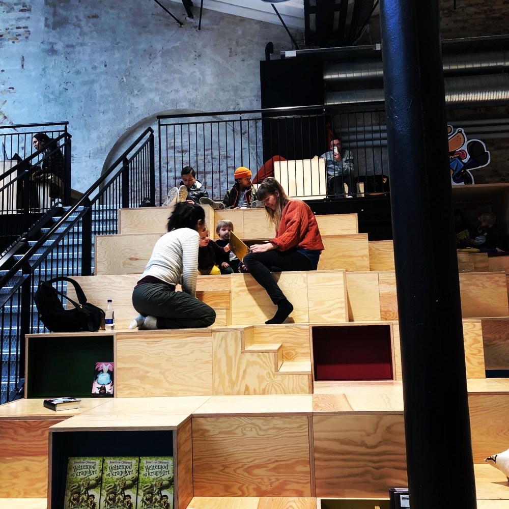 DE090B58-E8EC-4D45-8EEE-C8FD35CFFA79